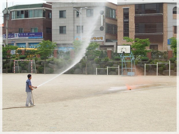 소방합동훈련(옥내소화전시연).jpg